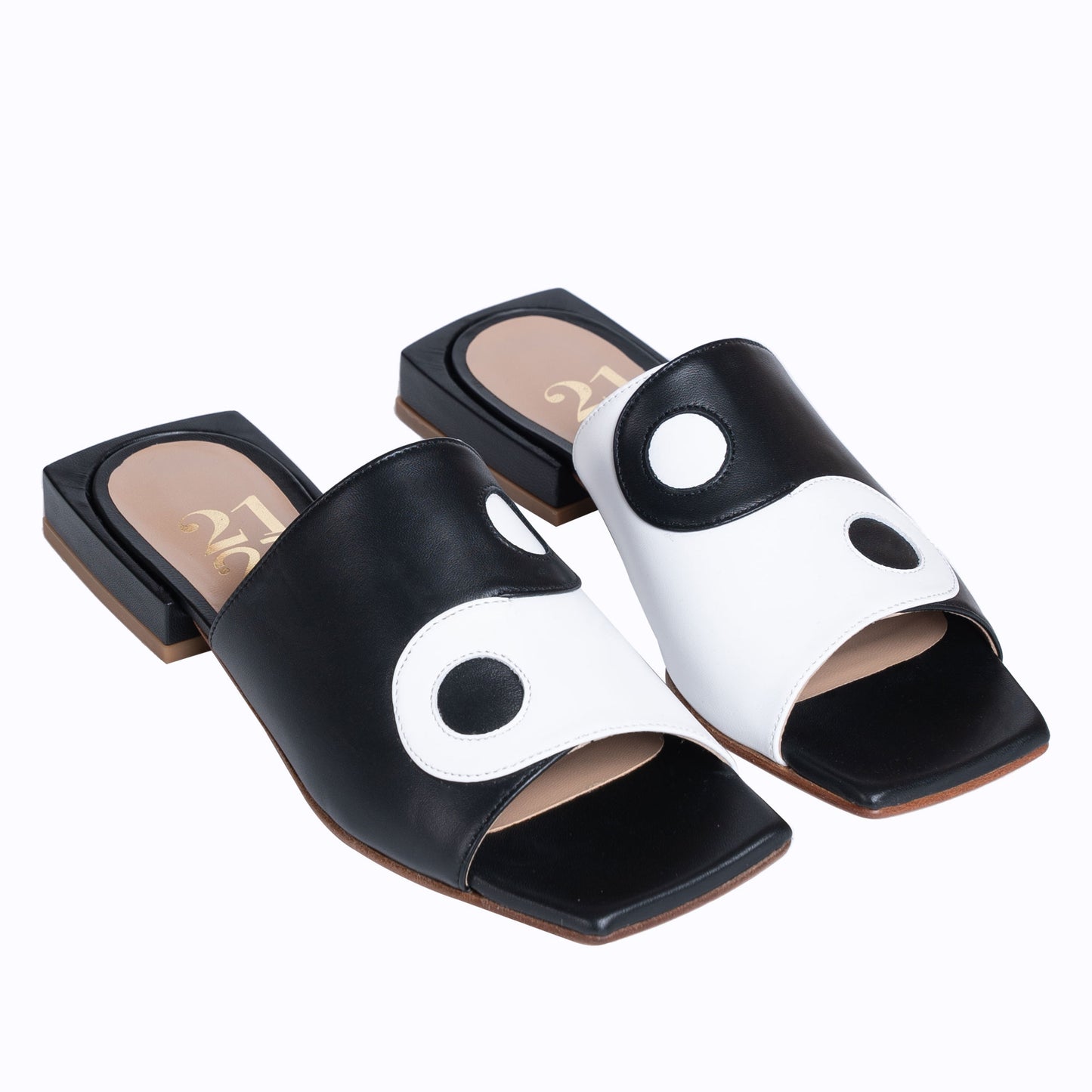 WINNIE SLIDE