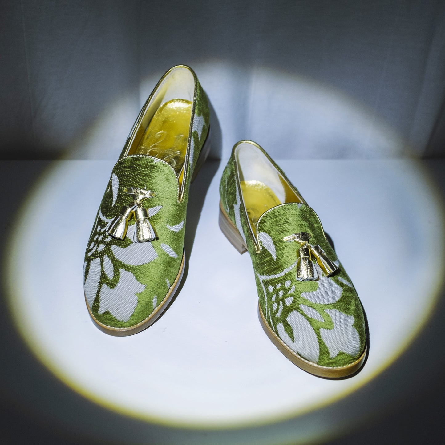 GREEN DAMASK