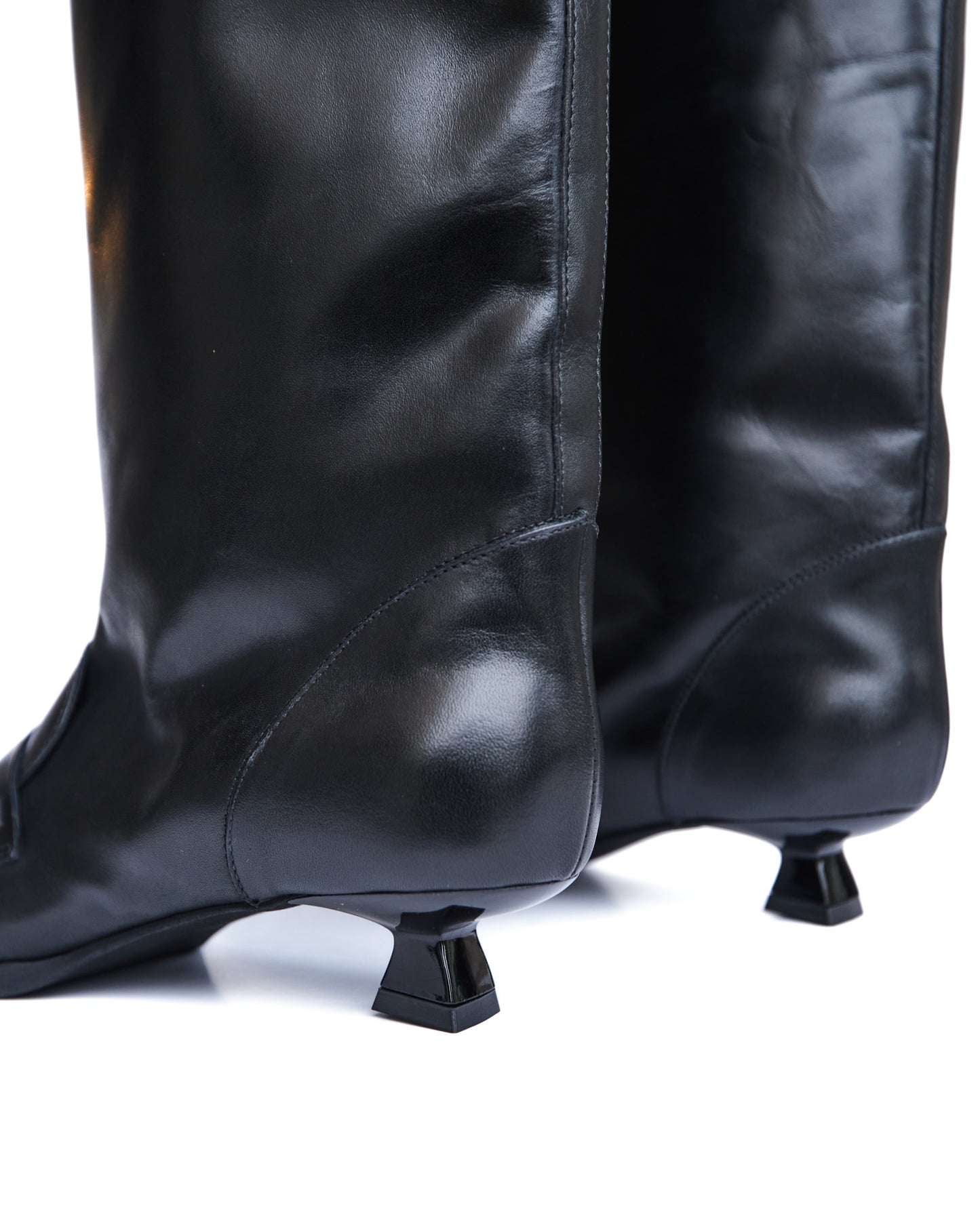 BLADE — Stivale a Tubo in Pelle Nera